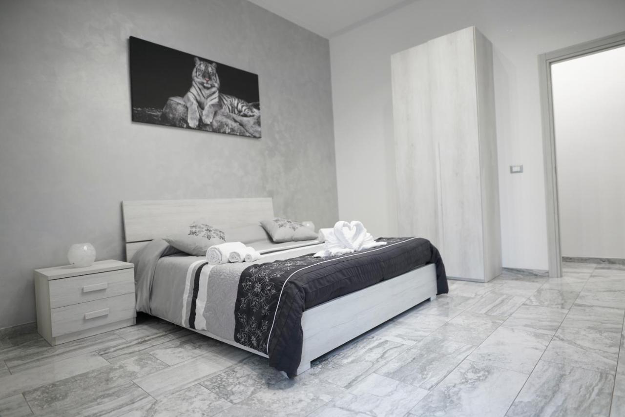 Central Luxury Apartment Catania Exterior photo
